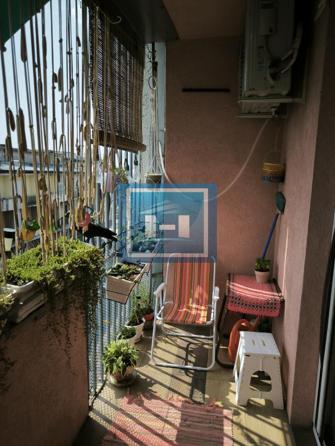 Na prodaju prostran stan u samom centru Ćuprije