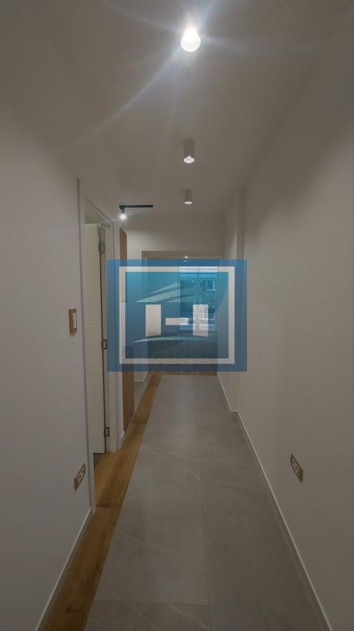 Nenamesten stan, 2 spavaće, centar grada