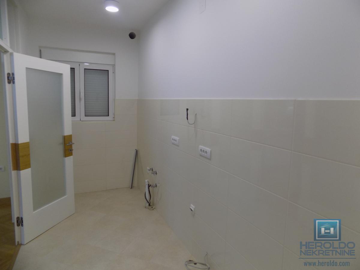 Nova kuća bez ulaganja u naselju 4.juli