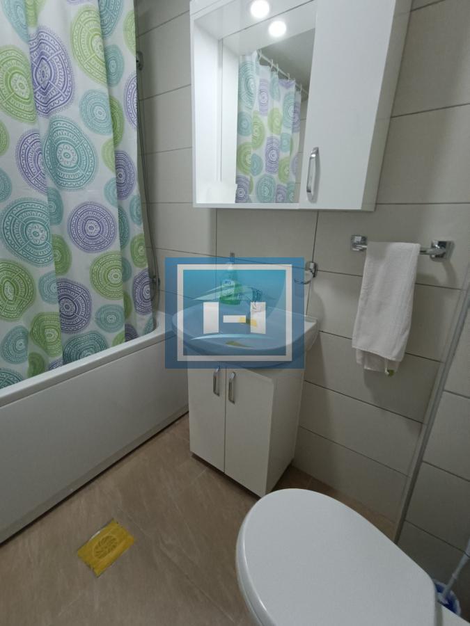 Prelep četverosoban stan kod Akva parka