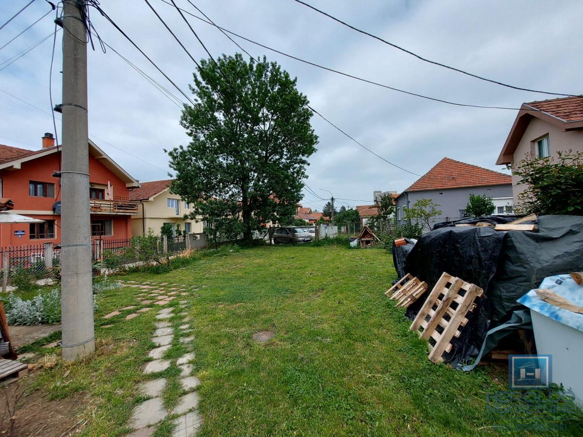 Manja kuća kod Akva Parka
