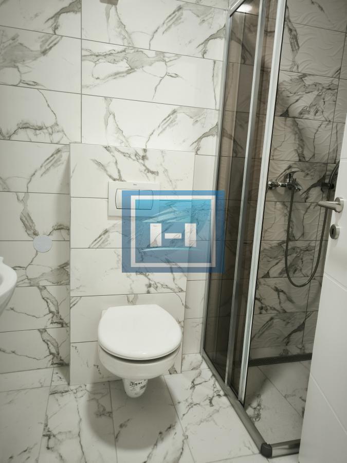 IZDAJE SE NOV, PROSTRAN STAN U CENTRU ĆUPRIJE – IDEALAN ZA PORODICE, FIRME I PRIVATNE DELATNOSTI