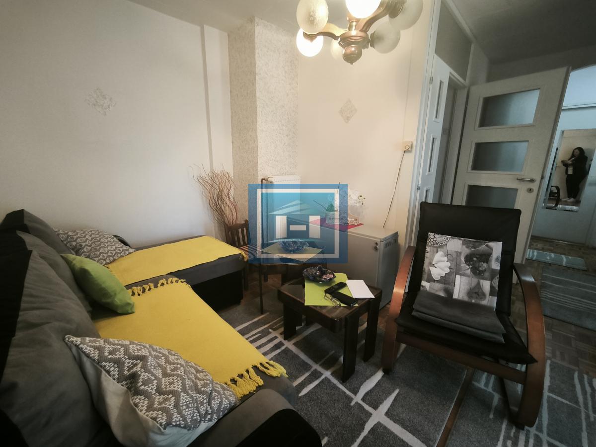 Na prodaju stan u prizemlju – 61m², blizina centra Ćuprije!