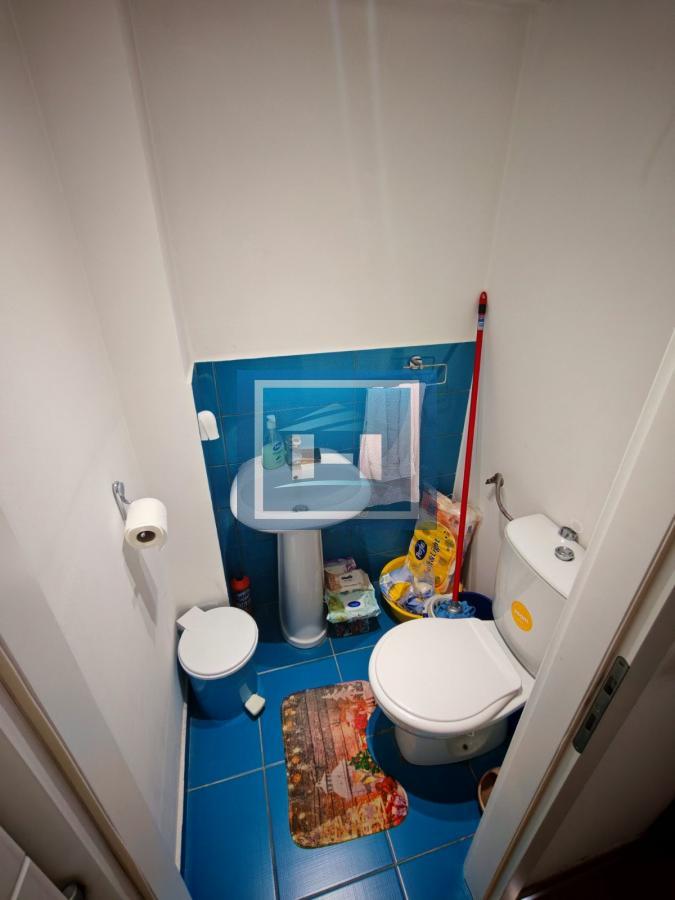 Trosoban stan u novogradnji sa parking mestom i podrumom