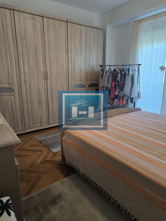 Na prodaju trosoban stan u Ćupriji