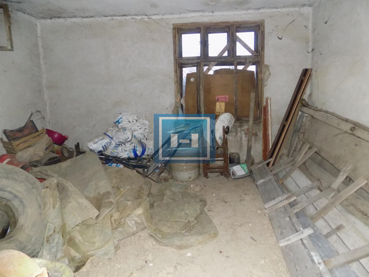 Stariji objekat u Donjem Katunu