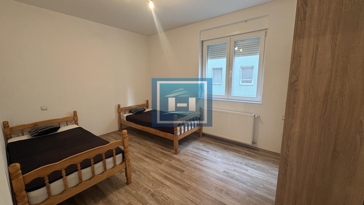 Odličan stan u širem centru – 41 m², prvi sprat, zgrada sa liftom