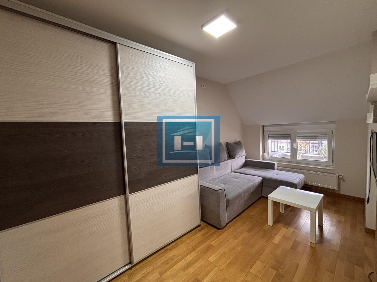 IZDAJE SE JEDNOSOBAN STAN U CENTRU JAGODINE – NOVOGRADNJA, FANTASTIČAN POGLED!