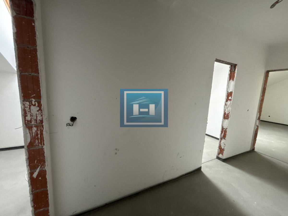 NA PRODAJU – PENTHOUSE U STROGOM CENTRU GRADA | 222 m² NA VRHU ZGRADE