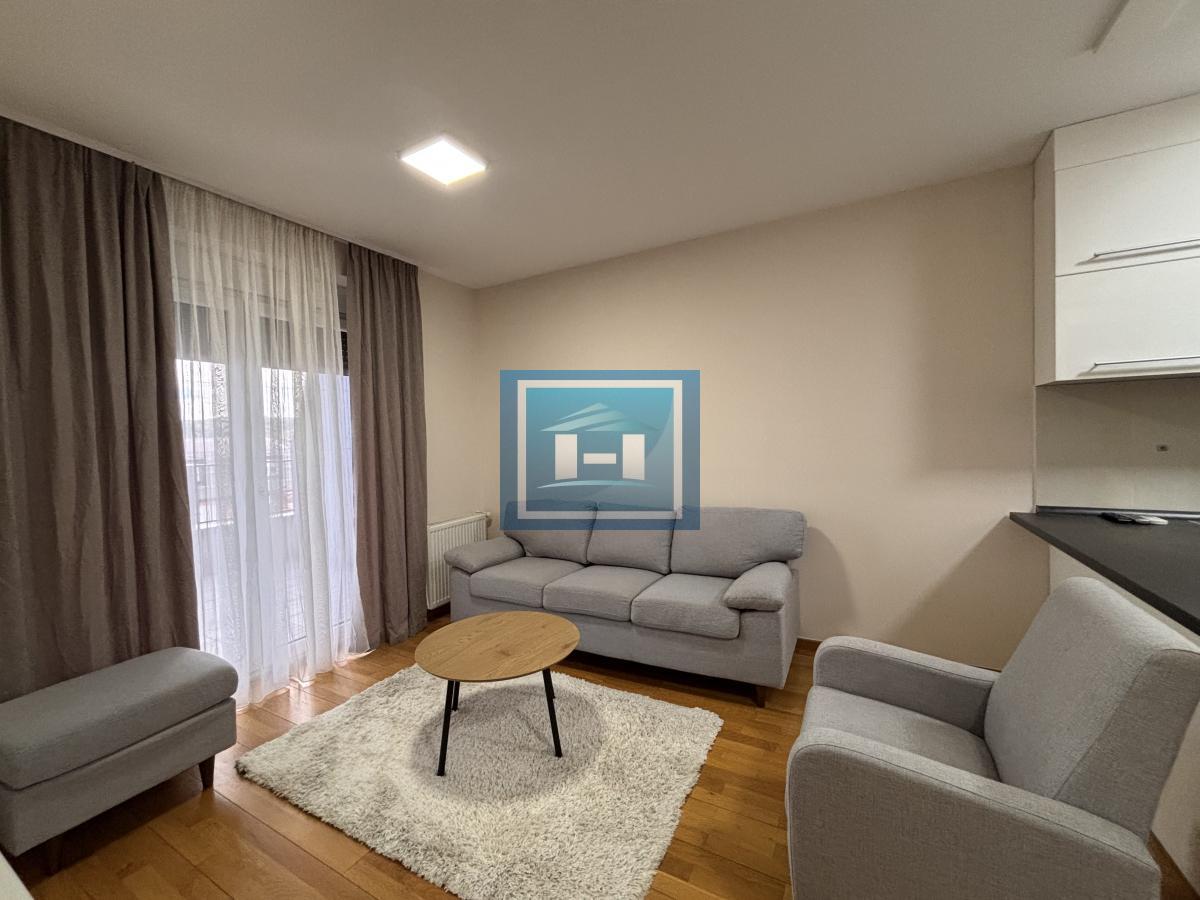 IZDAJE SE JEDNOSOBAN STAN U CENTRU JAGODINE – NOVOGRADNJA, FANTASTIČAN POGLED!