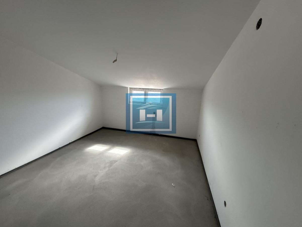 NA PRODAJU – PENTHOUSE U STROGOM CENTRU GRADA | 222 m² NA VRHU ZGRADE