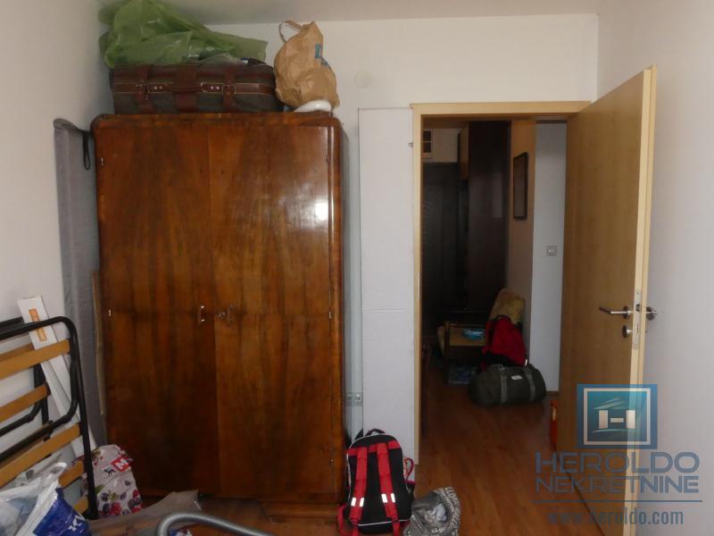 Prodaja stana – Najbolja lokacija! Idealno za porodicu i investiciju