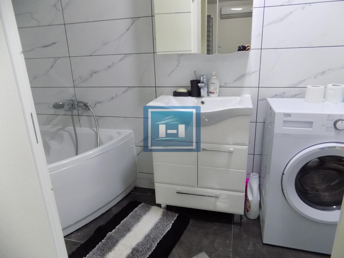 Stan u dva nivoa na idealnoj lokaciji!