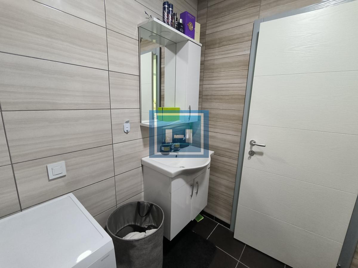 TOP PONUDA – Stan u novogradnji, odmah useljiv!