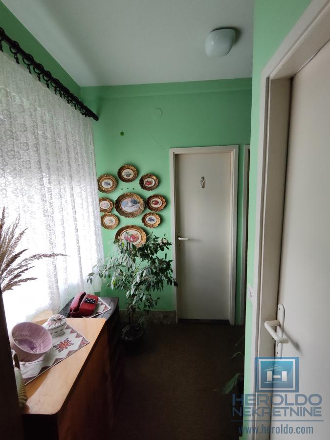 Renovirana vertikala idealna za dve porodice
