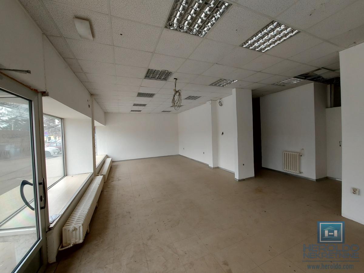 Lokal za izdavanje u širem centru Jagodine