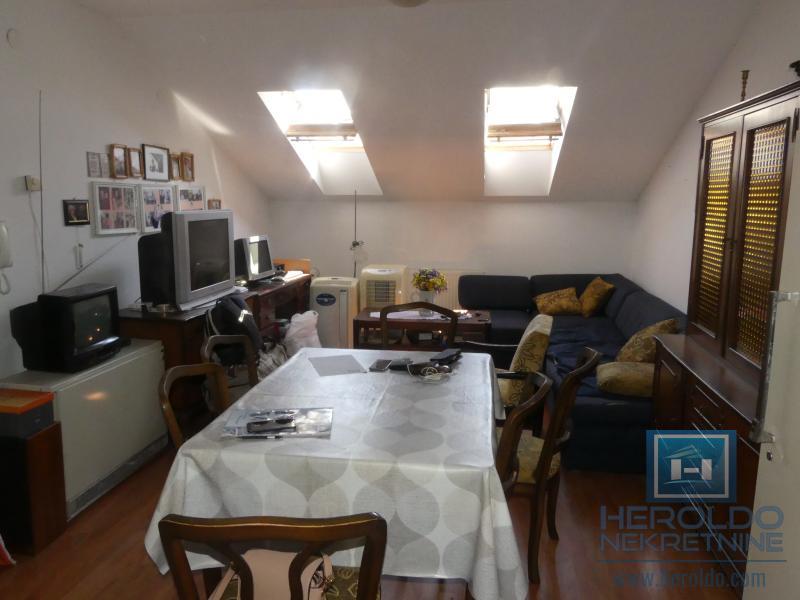 Prodaja stana – Najbolja lokacija! Idealno za porodicu i investiciju