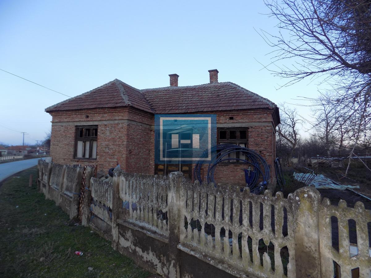 Stariji objekat u Donjem Katunu