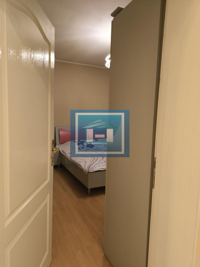 Na prodaju – Luksuzna porodična kuća