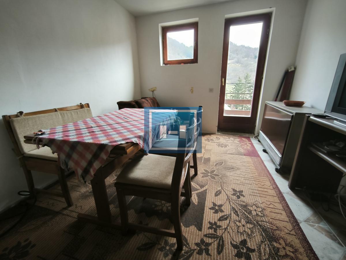 Kuća u Brzeću – Blizu Gondole, S Potencijalom za 3 Apartmana!