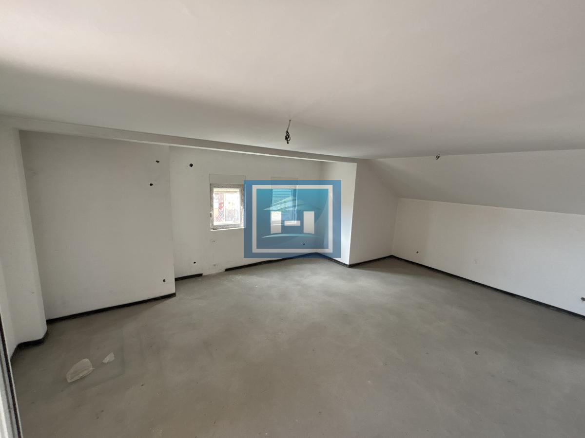 NA PRODAJU – PENTHOUSE U STROGOM CENTRU GRADA | 222 m² NA VRHU ZGRADE