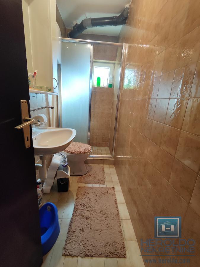 Prelepa nova kuća na Budžinom brdu