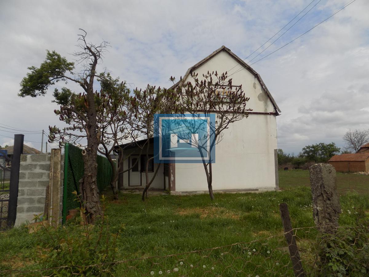 Na prodaju kuća-hitno