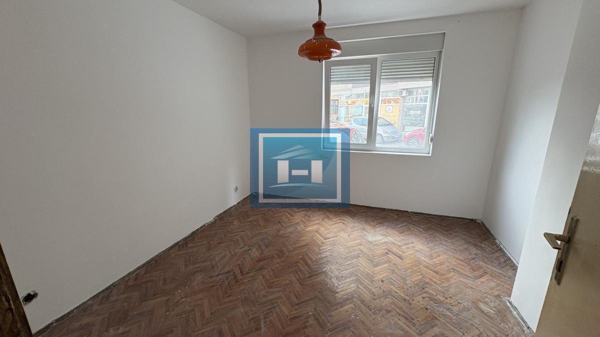 Na prodaju stan u strogom centru grada