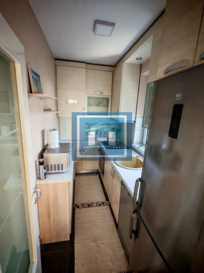 Trosoban stan za izdavanje u novogradnji