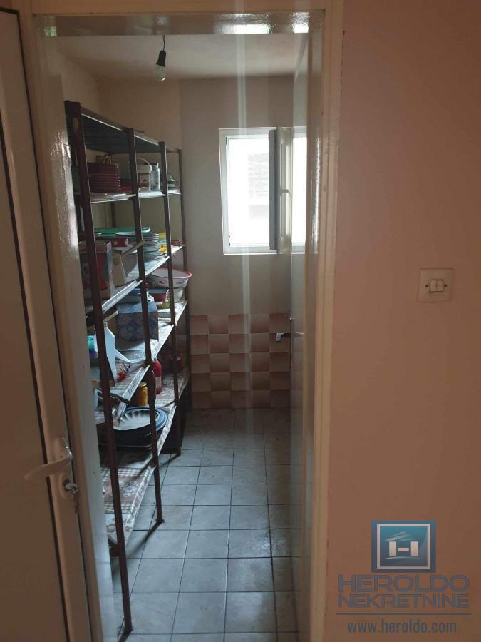 Kompletno seosko domaćinstvo u Sedlaru