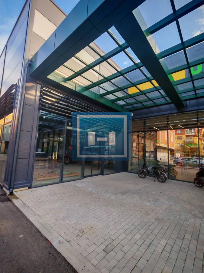 Lokal za izdavanje u ulici Vojvode Mišića od 582m2