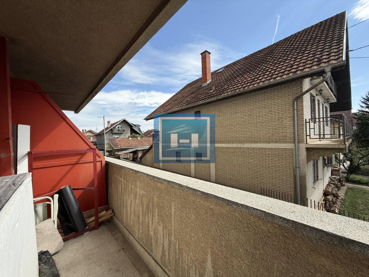 PRODAJE SE STAN – ODLIČNA LOKACIJA, ODLIČAN RASPORED, ODLIČNA PRILIKA!