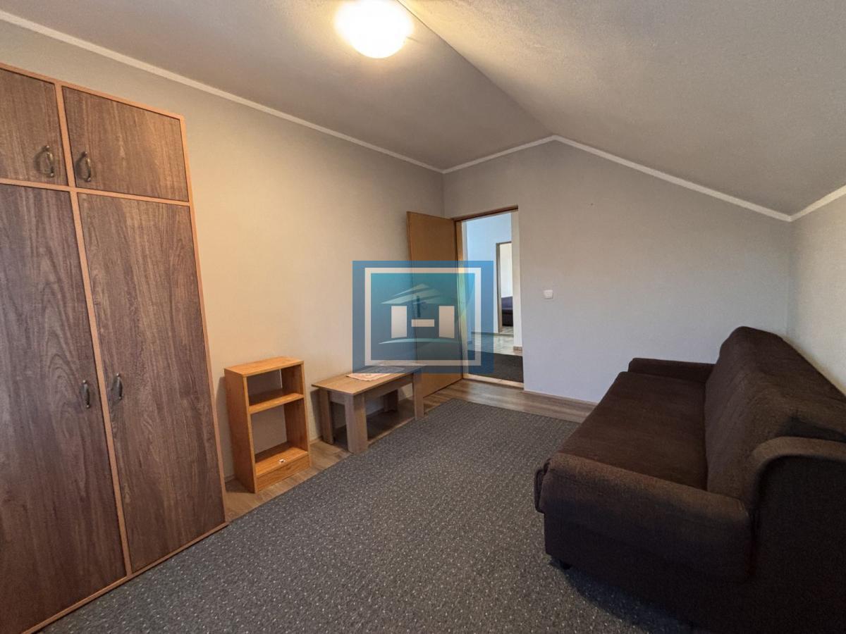 Izdaje se prostran stan u kući od 85 m² – potpuno opremljen i spreman za useljenje!