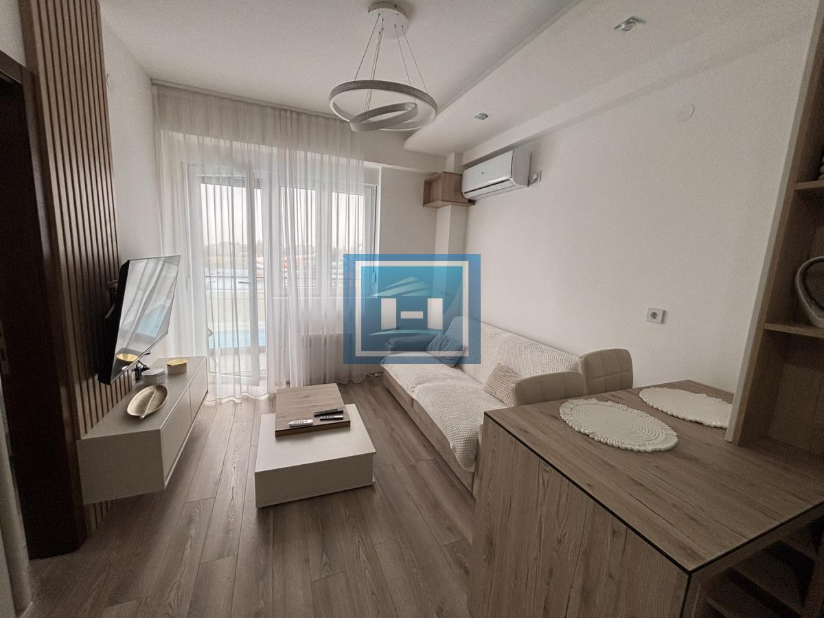 Jednosoban stan sa pogledom na Aqua park