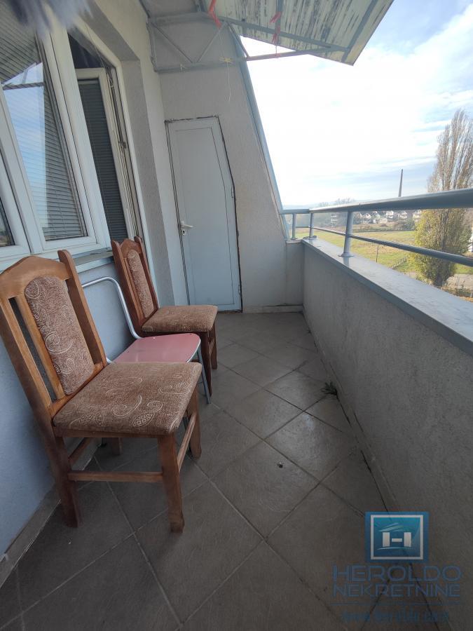 Trosoban stan u blizini Akva parka