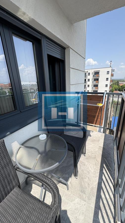 IZDAJE SE LUKSUZAN STAN U KOMPLEKSU CRNJANSKI – 45m²