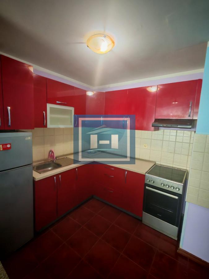 Trosoban stan u samom centru grada