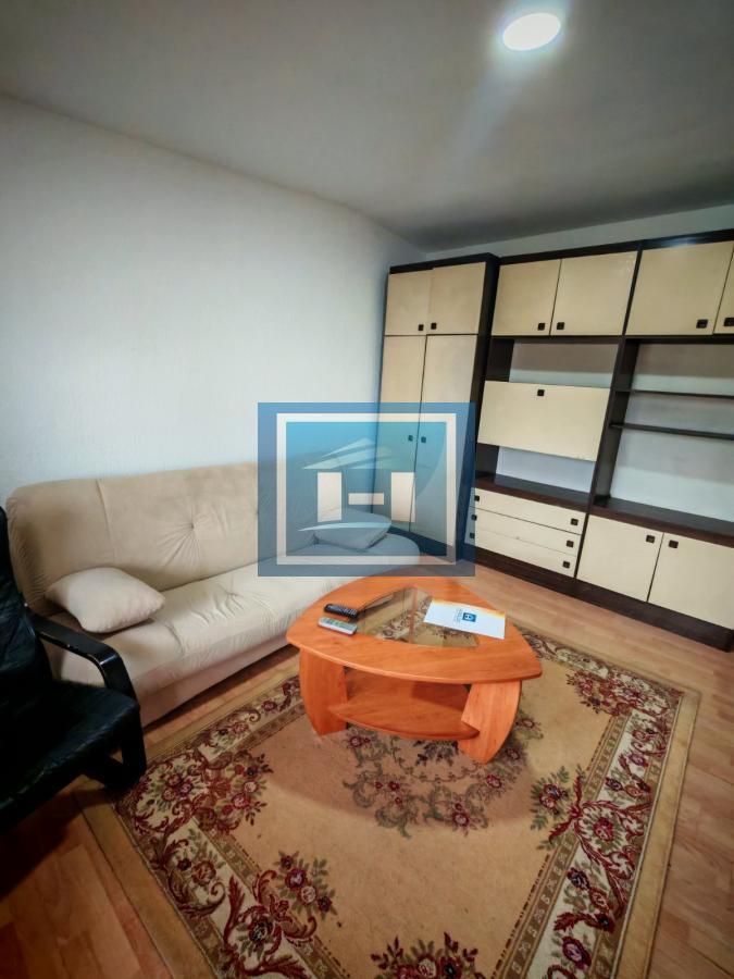 Potpuno namešten stan za izdavanje