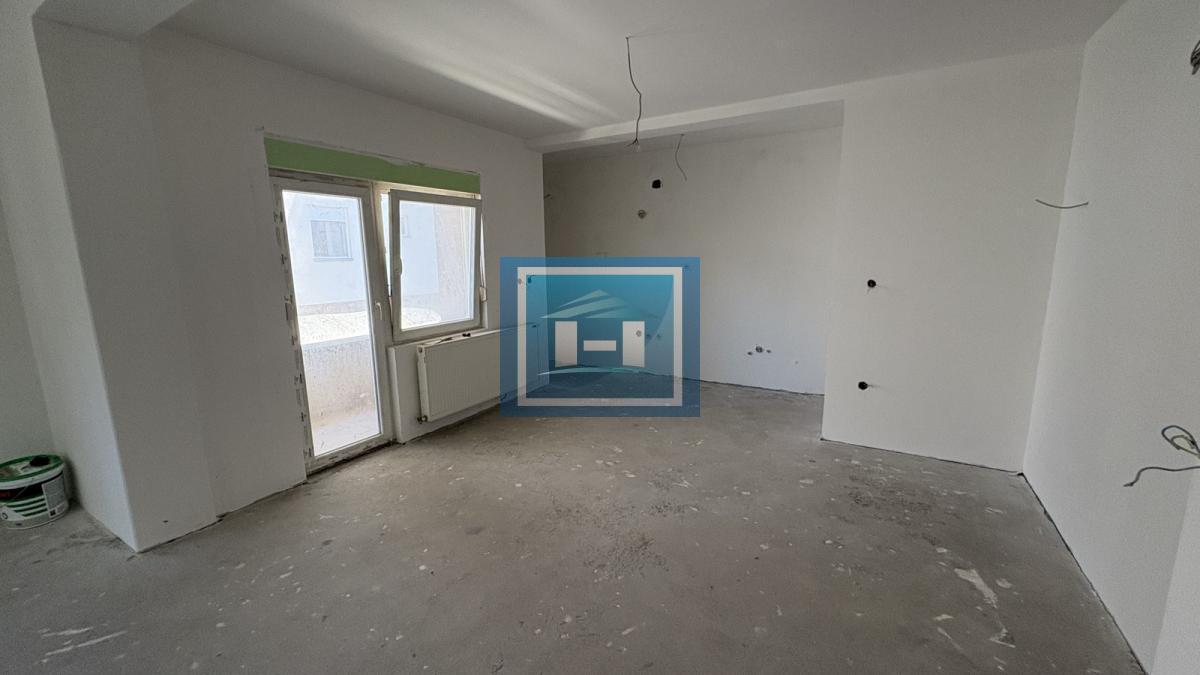 Na prodaju kuća u izgradnji – mirna lokacija, blizu centra!