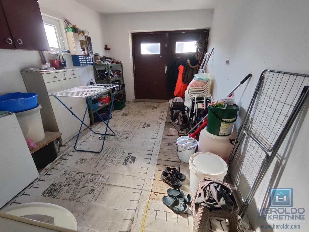 Prelepa nova kuća na Budžinom brdu