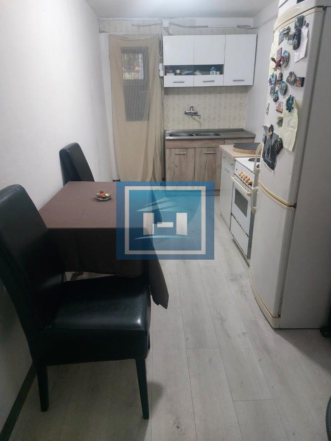 DVE SPAVAĆE SOBE NA 46 m² + GARSONJERA — STRELIŠTE, JAGODINA!