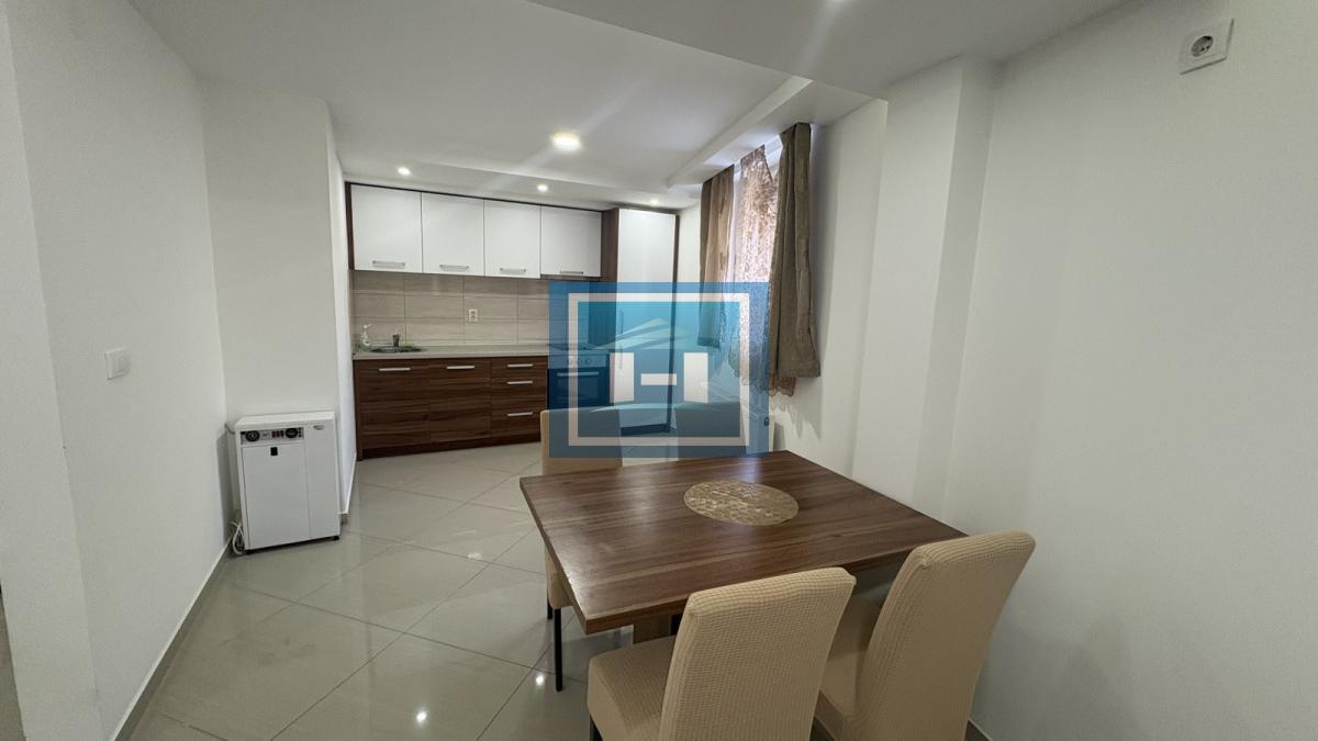 Na prodaju stan u zgradi novije gradnje