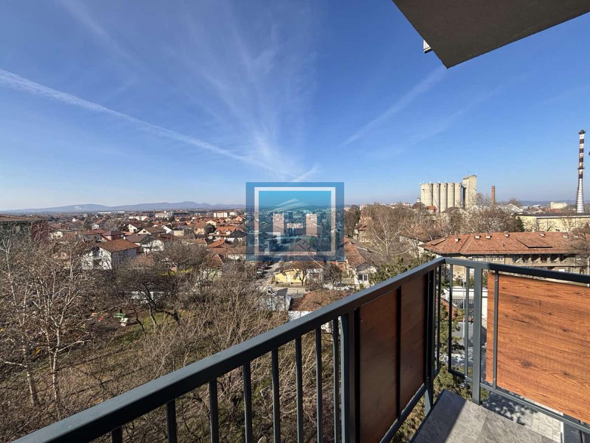 PRODAJE SE NAMEŠTEN STAN U LUKSUZNOM KOMPLEKSU