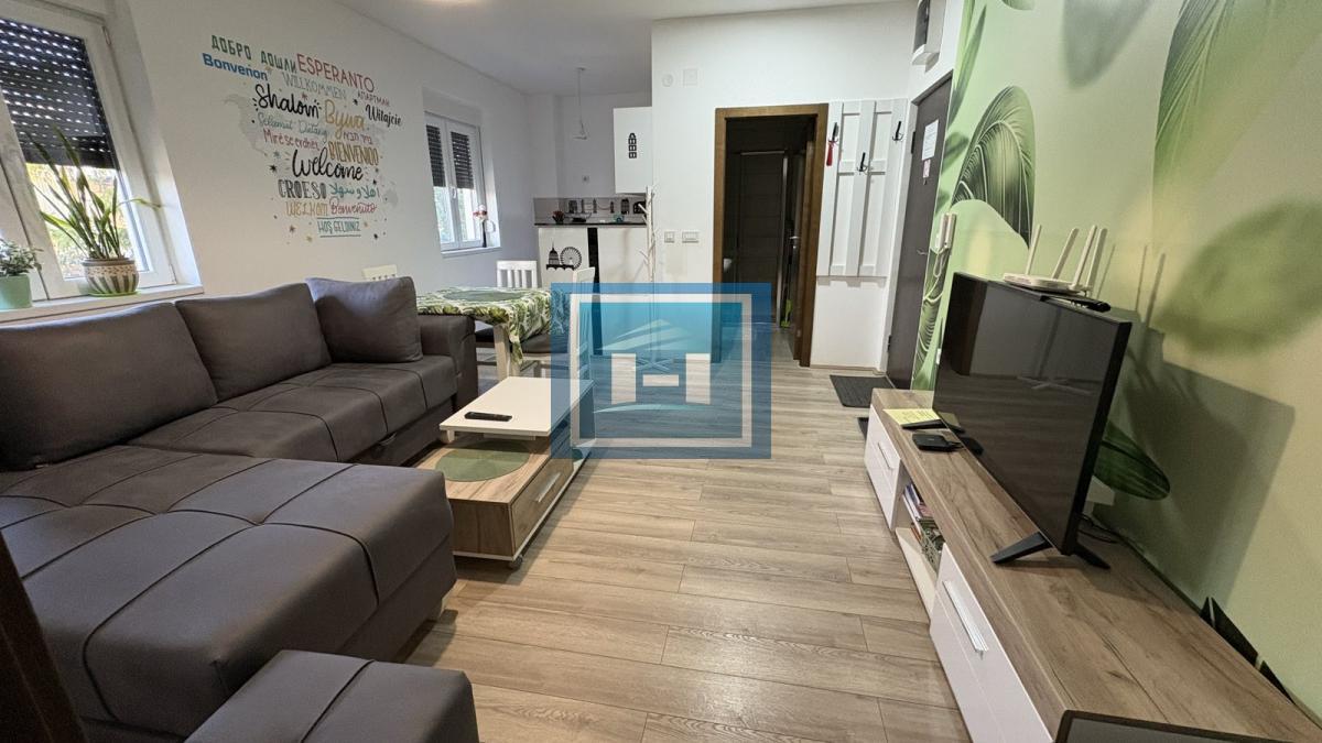 Prostran stan kod Akva Parka sa minmalnim troškovima