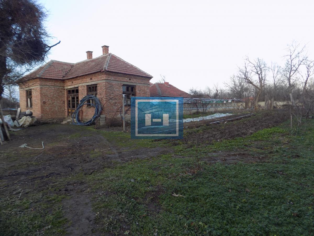 Stariji objekat u Donjem Katunu