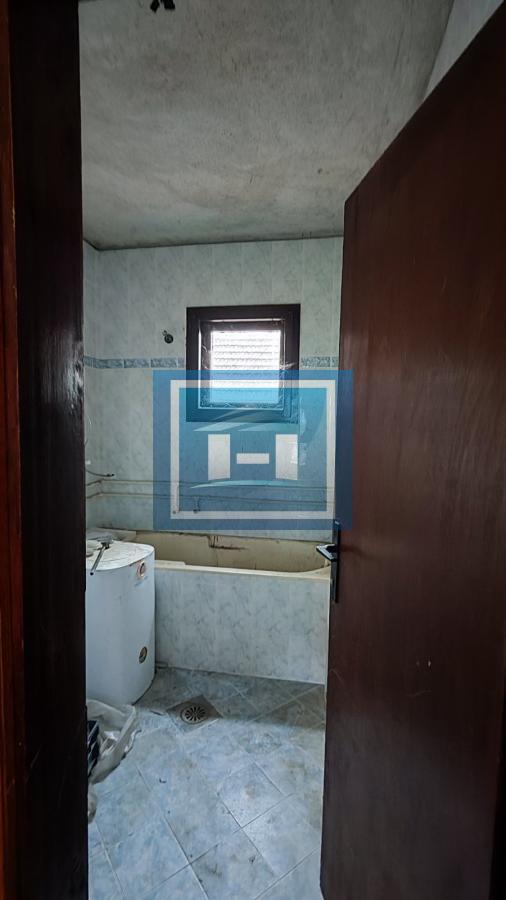 Kuća u centralnom delu Batočine pogodna za višečlane porodice