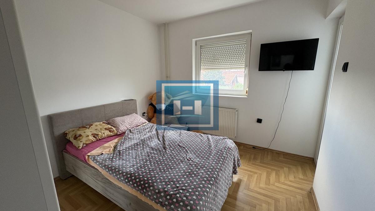 Na prodaju – Trosoban stan 73m² u širem centru grada, mirna lokacija