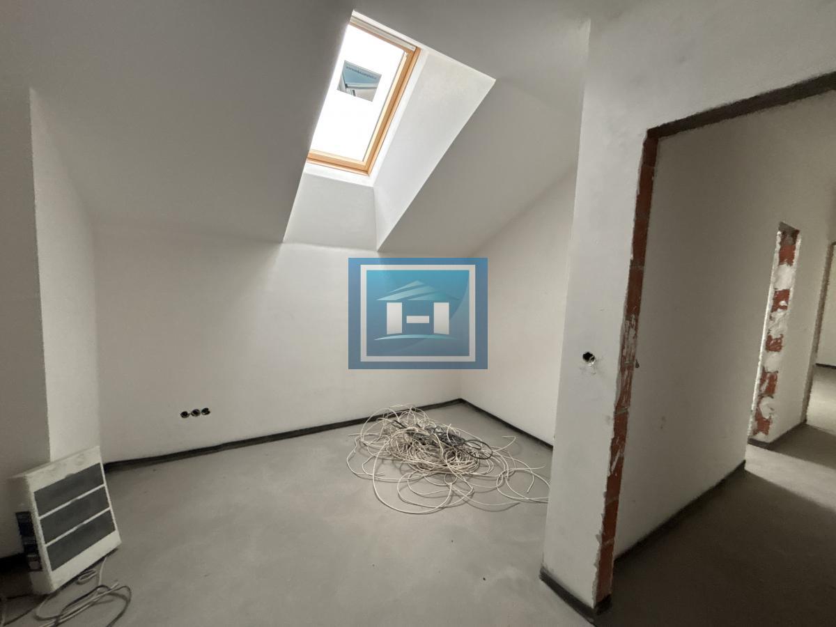 NA PRODAJU – PENTHOUSE U STROGOM CENTRU GRADA | 222 m² NA VRHU ZGRADE