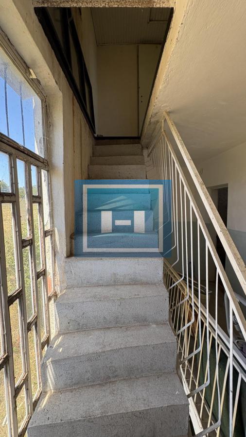 Plac od skoro 17 ari sa kućom od 200m² – mirno seosko okruženje