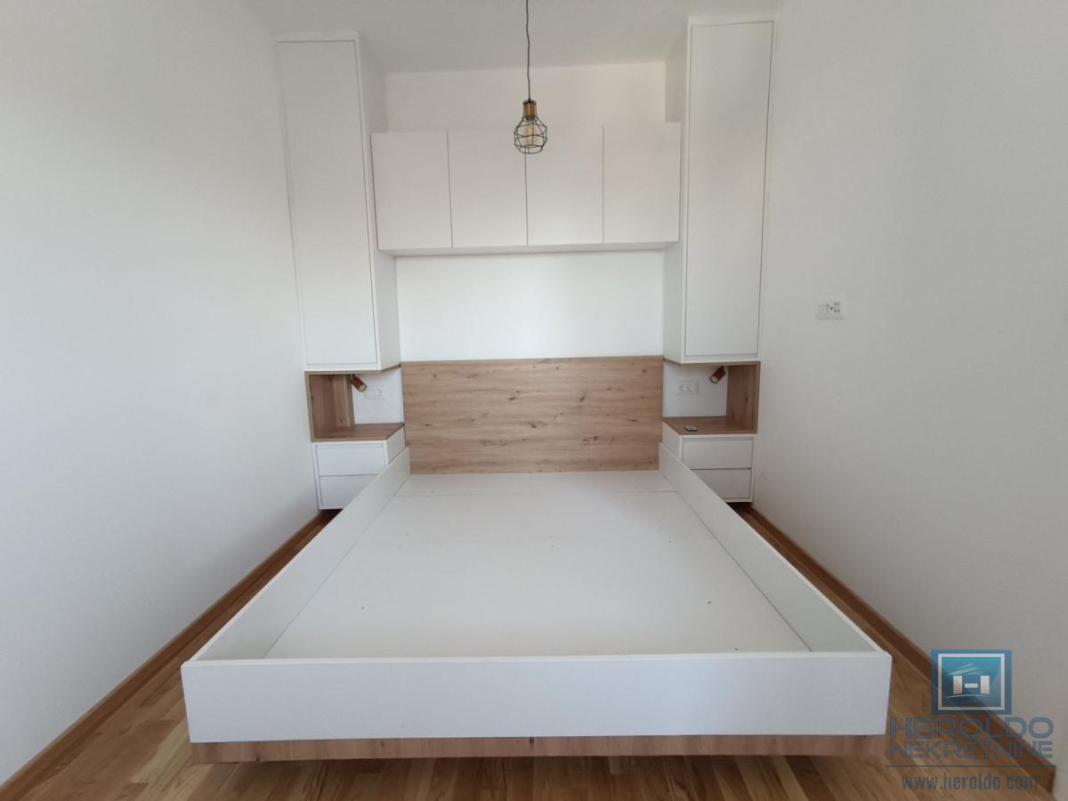 Jednosoban stan od 39m2 u Crnjanskom za izdavanje